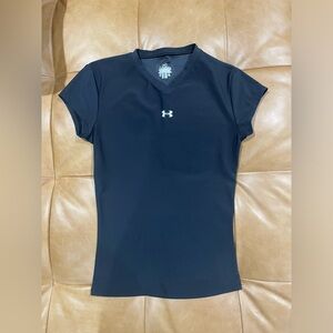 Under Armour T-shirt size small